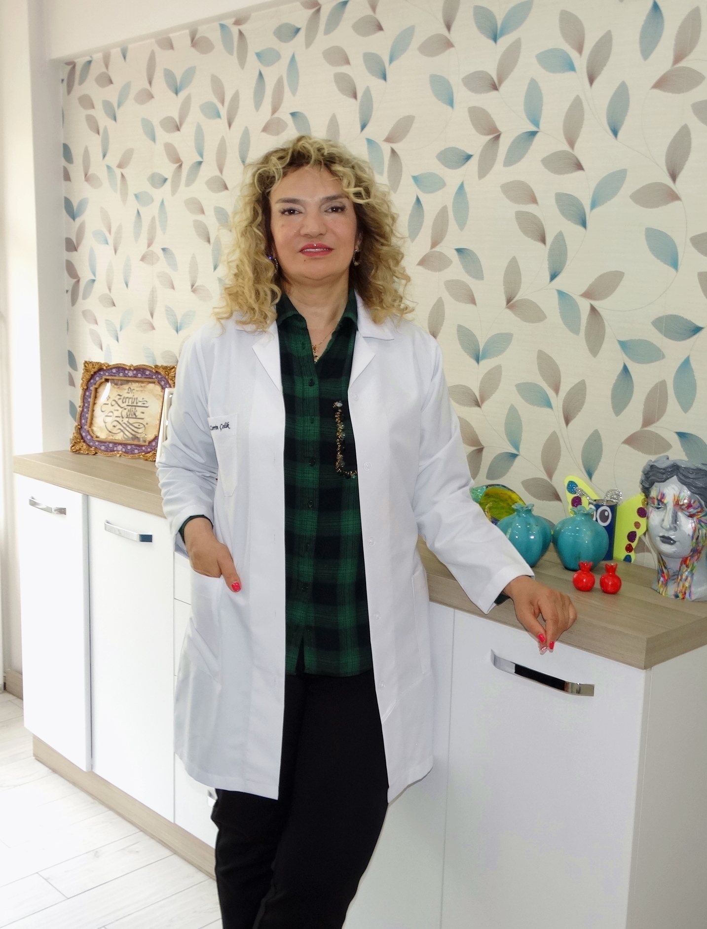 Dr. Zerrin Celik