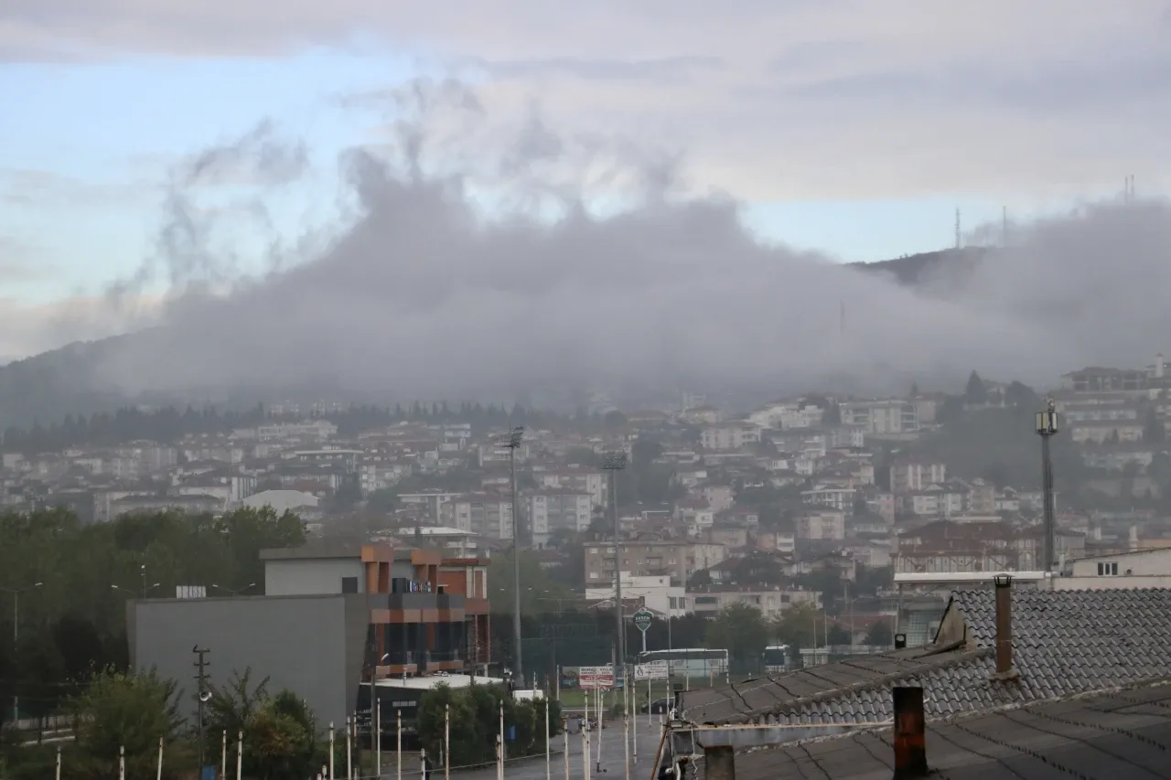 Sakarya'da sis bulutu