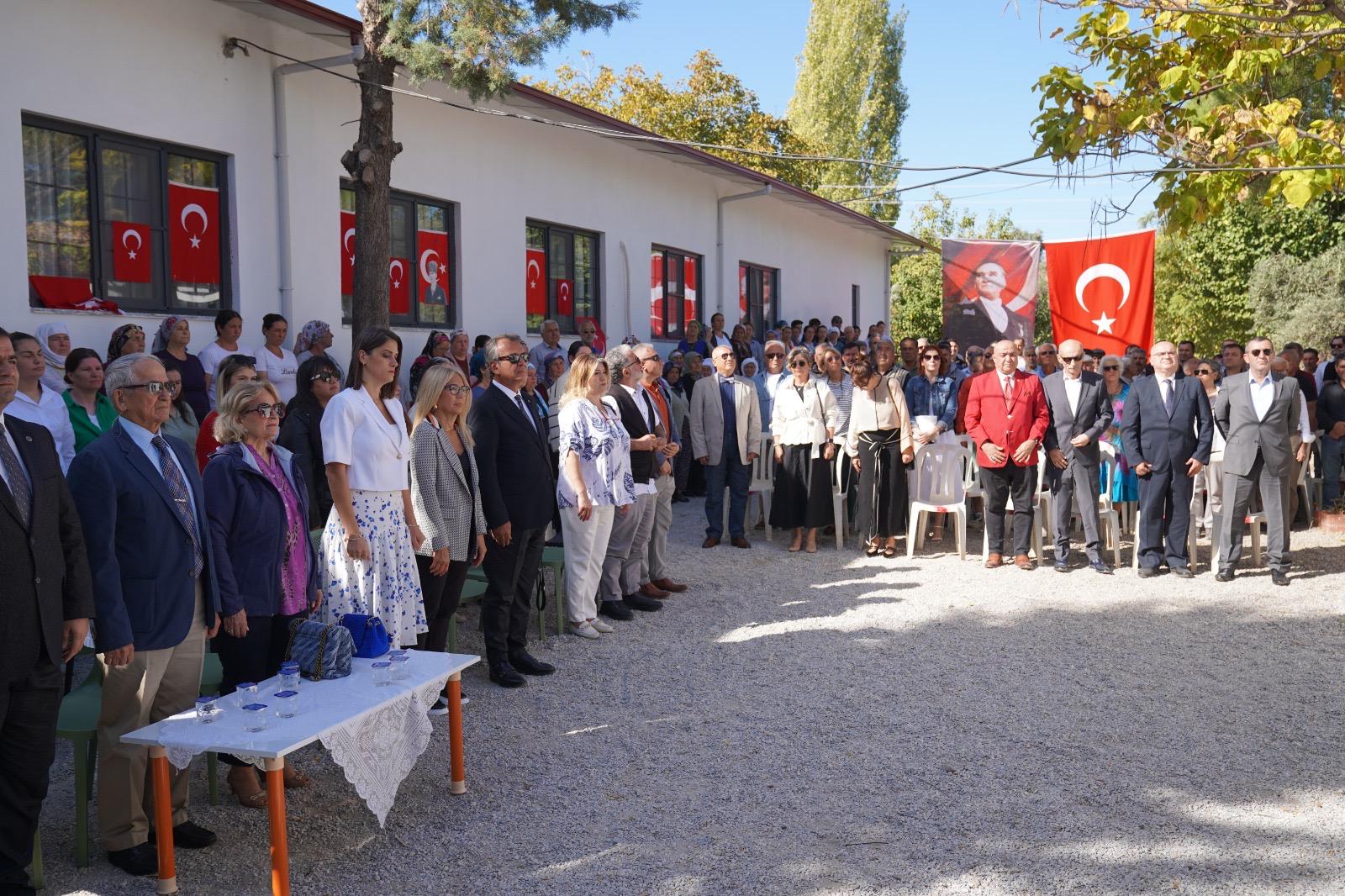 Hayırsever Akarsu Ailesi (2)