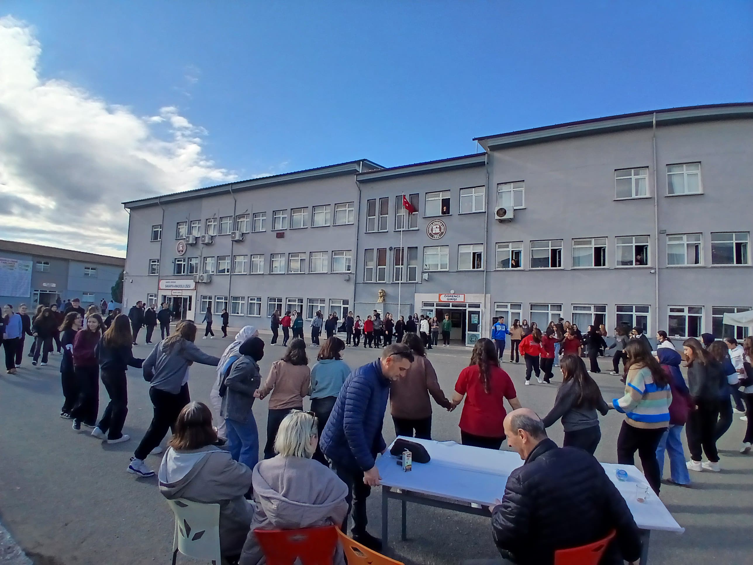 Sakarya Anadolu Lisesi Kermes (4)