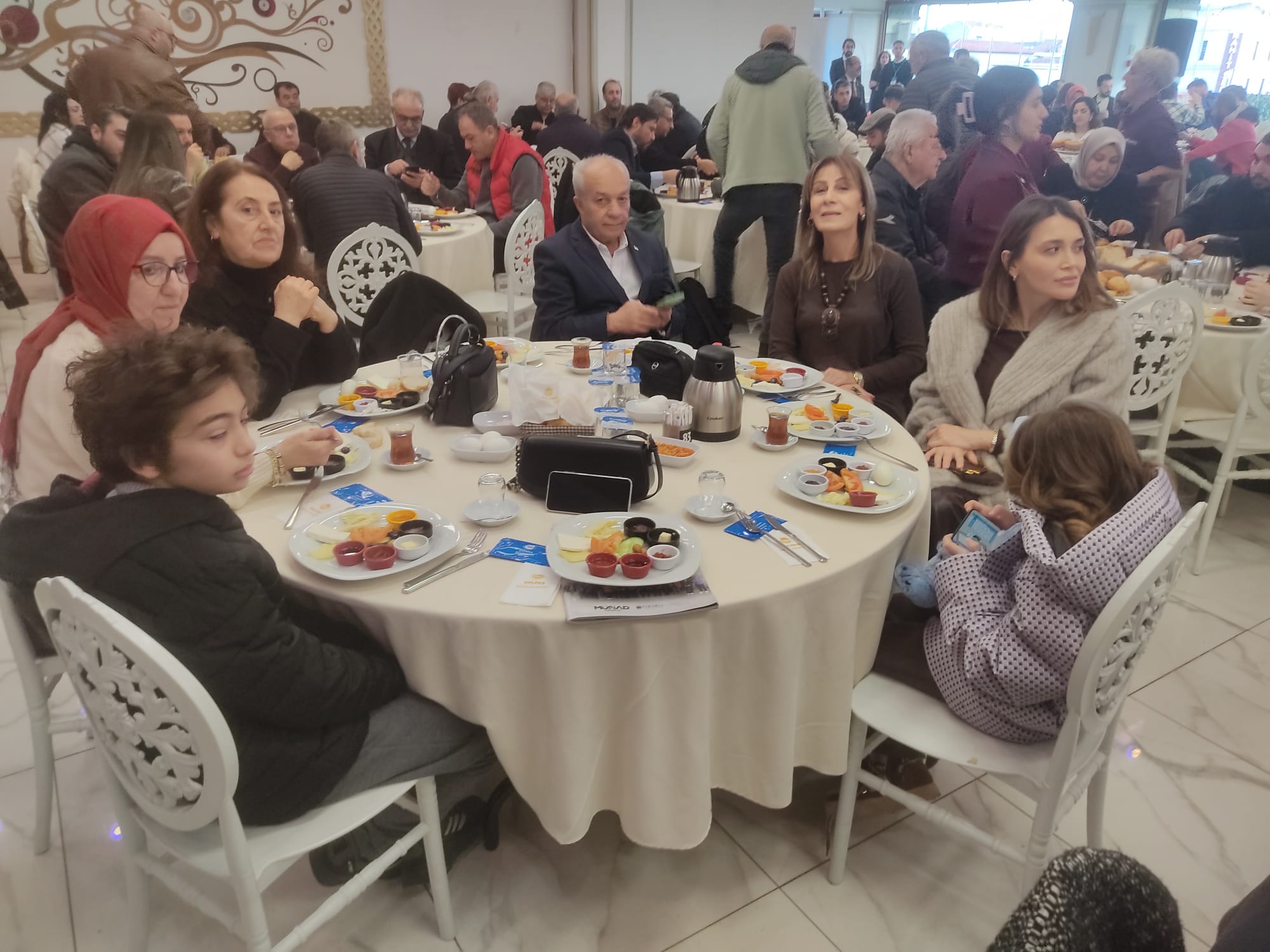 Eea8C899 E924 4Ab5 84F2 8B425Ba270D2