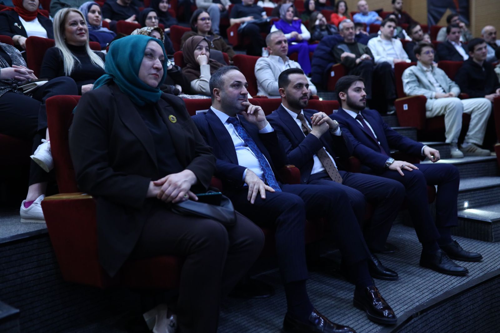 Eği̇ti̇m Programi (7)