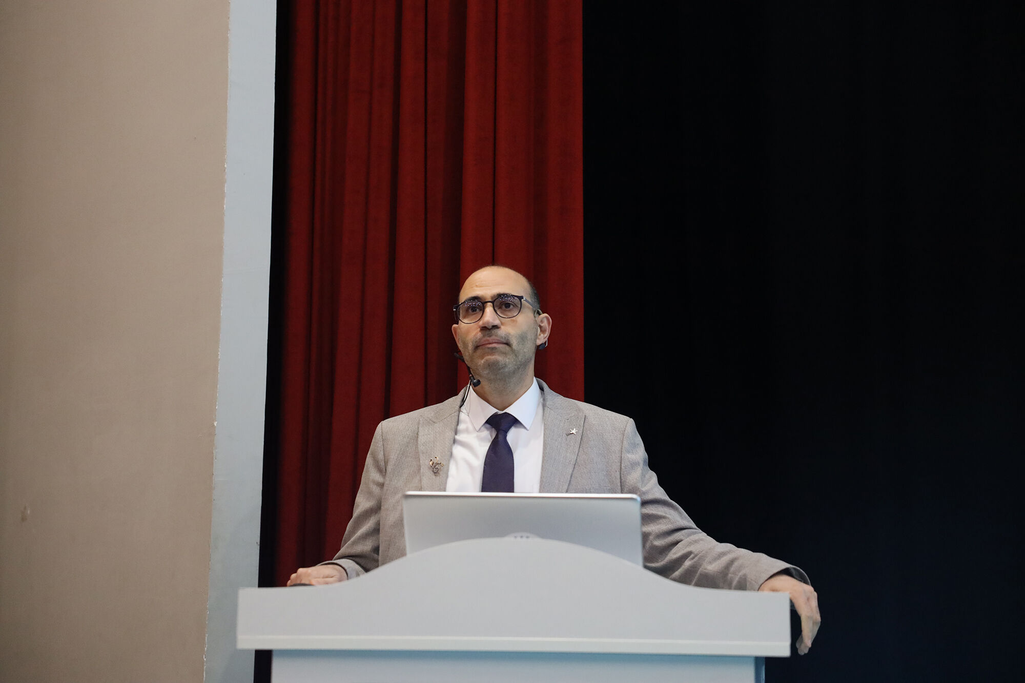 Doç. Dr. Mahmud İslam-1