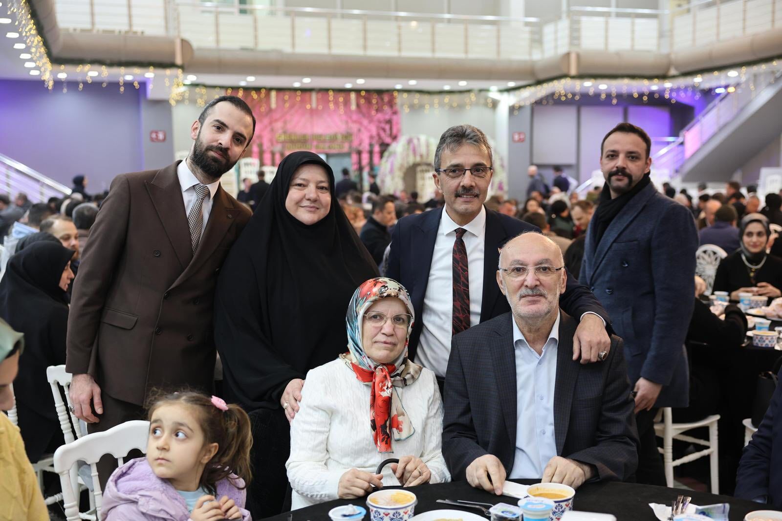Erenler Beledi̇yesi̇ İftarda Buluştu (22)