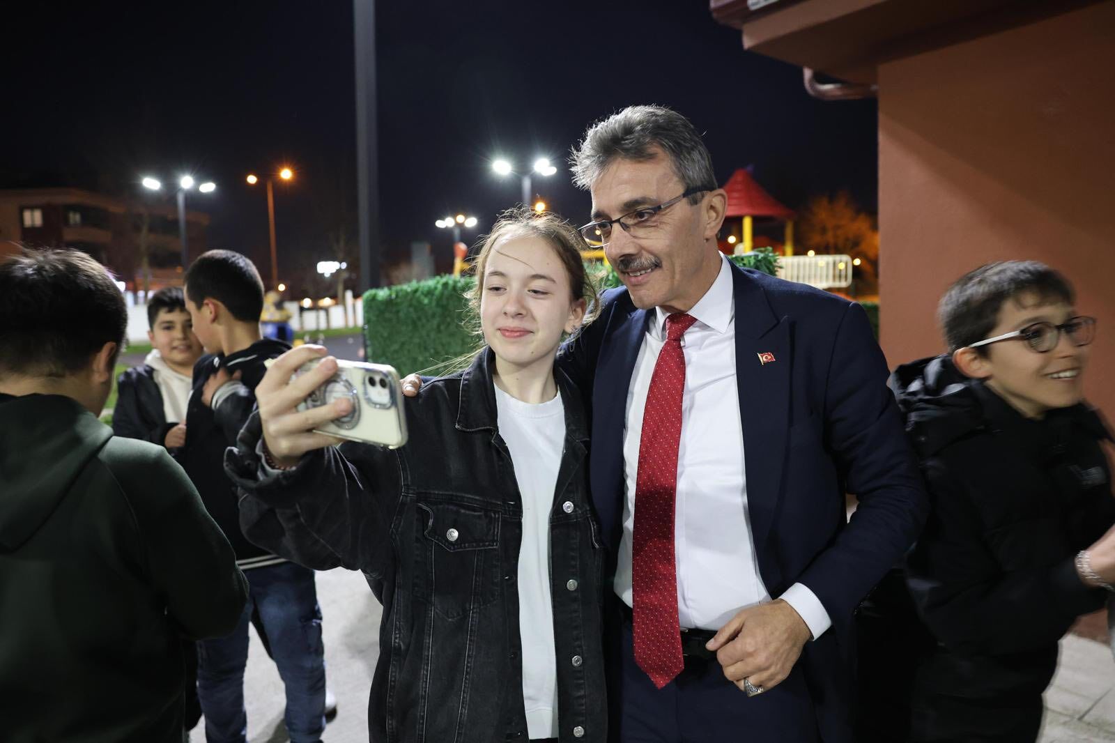 Erenler Beledi̇yesi̇ Ramazan Etki̇nli̇kleri̇nde Çocuklar Gönülleri̇nce Eğlendi̇ (1)