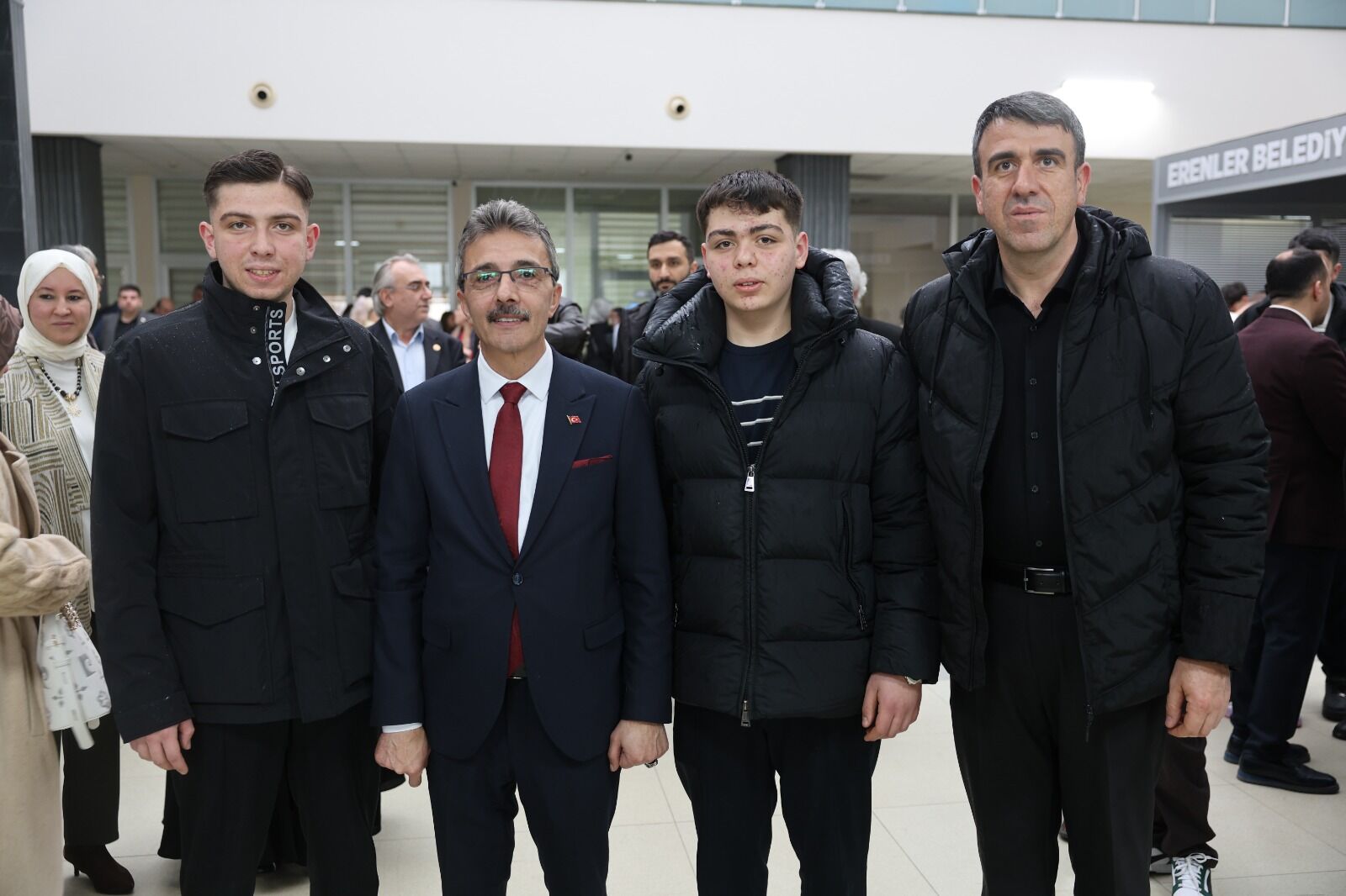 Erenler Beledi̇yesi̇’nde Bayramlaşma Programina Yoğun İlgi̇ (13)