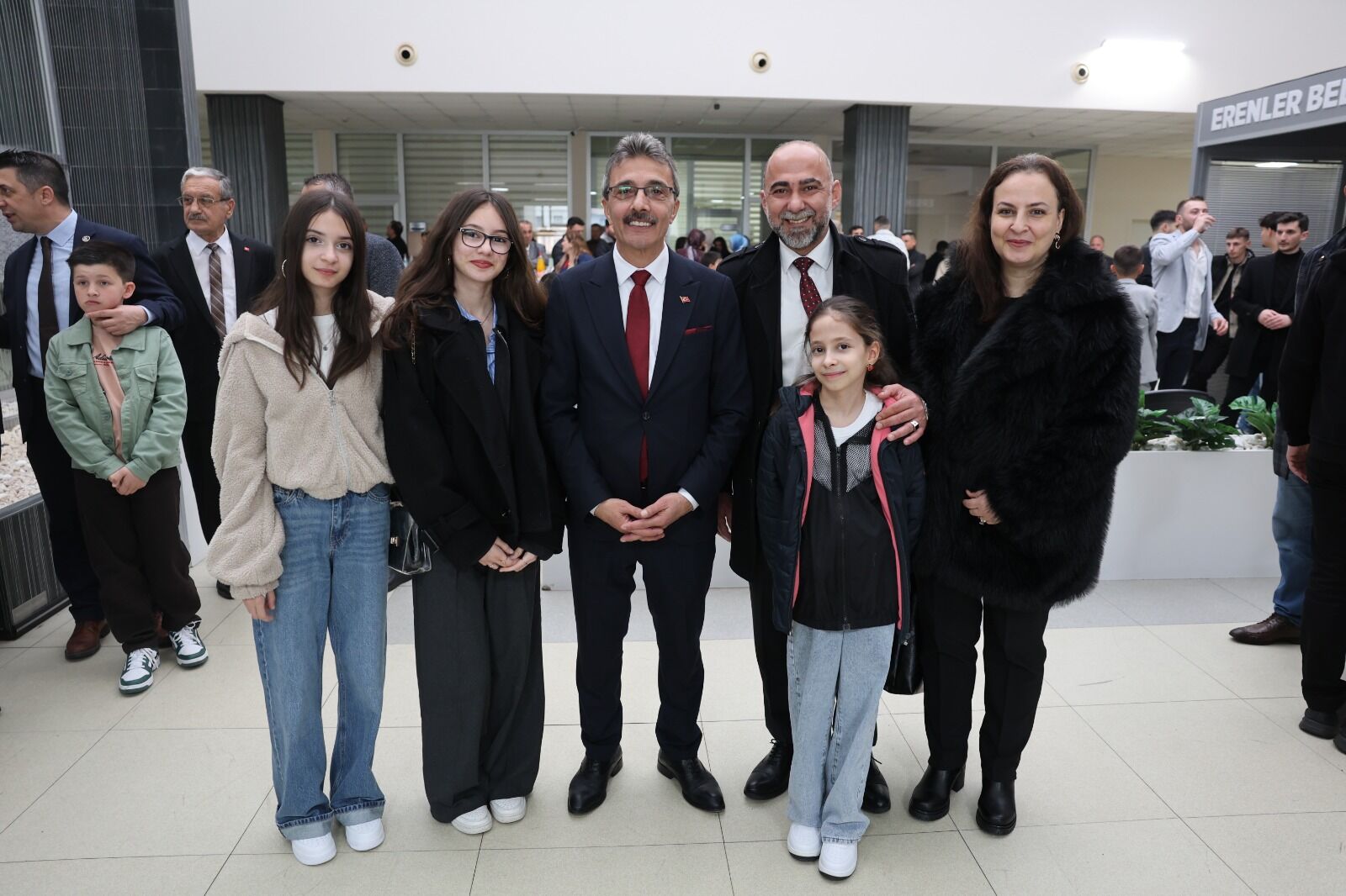 Erenler Beledi̇yesi̇’nde Bayramlaşma Programina Yoğun İlgi̇ (16)