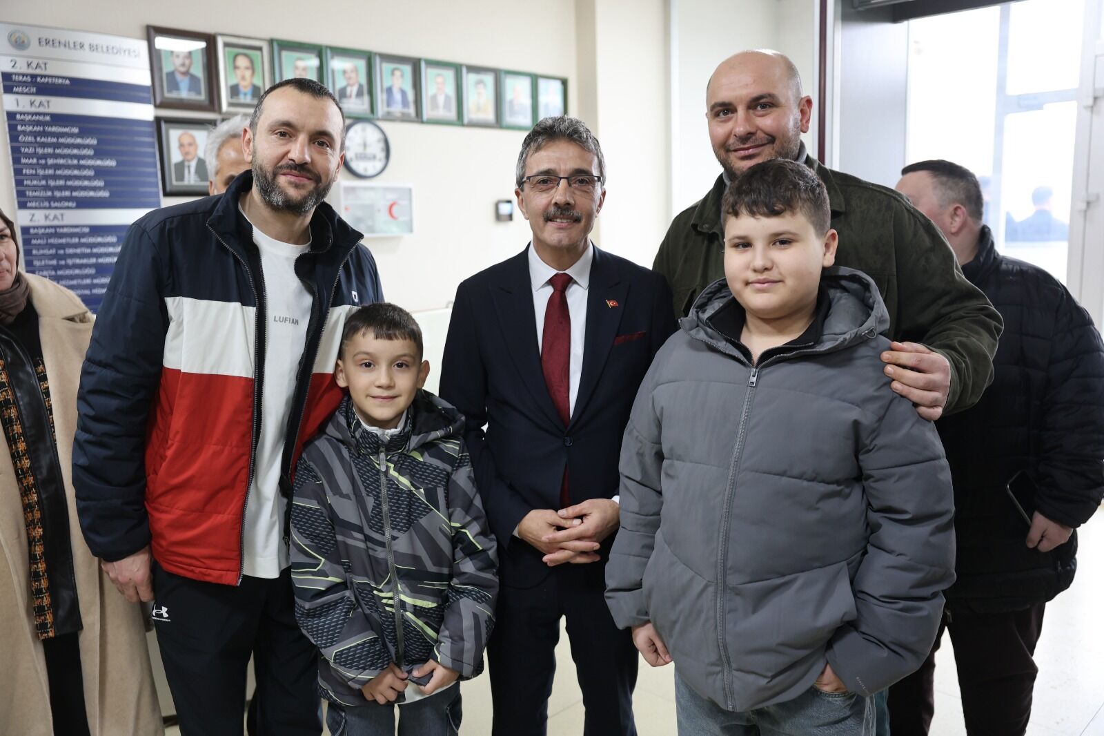 Erenler Beledi̇yesi̇’nde Bayramlaşma Programina Yoğun İlgi̇ (7)