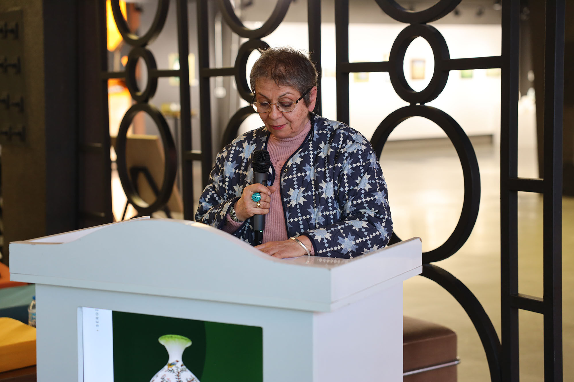 Prof. Dr. Ayşe Üstün