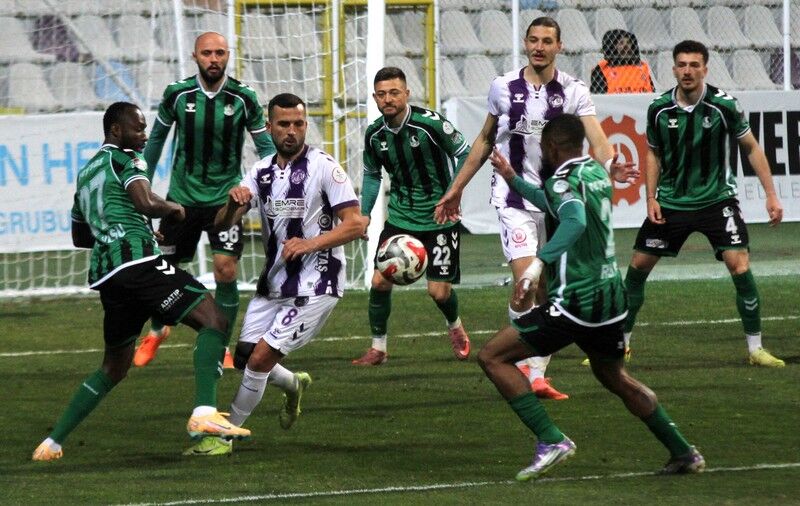 Trendyol 1. Lig: Ankara Keçiörengücü: 1 - Sakaryaspor: 1