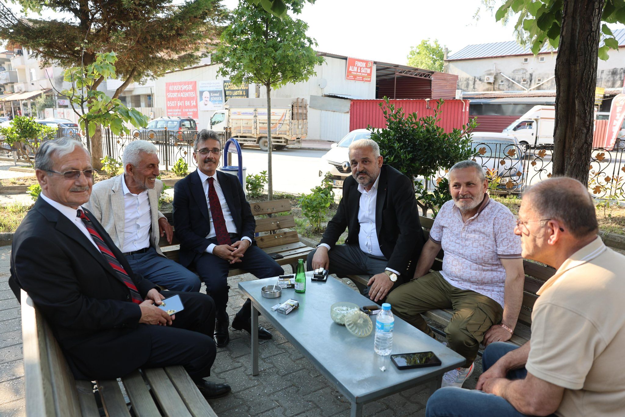 Erenler Beledi̇ye Başkani Şenol Di̇nç’ten Bayram Zi̇yaretleri̇ (11)