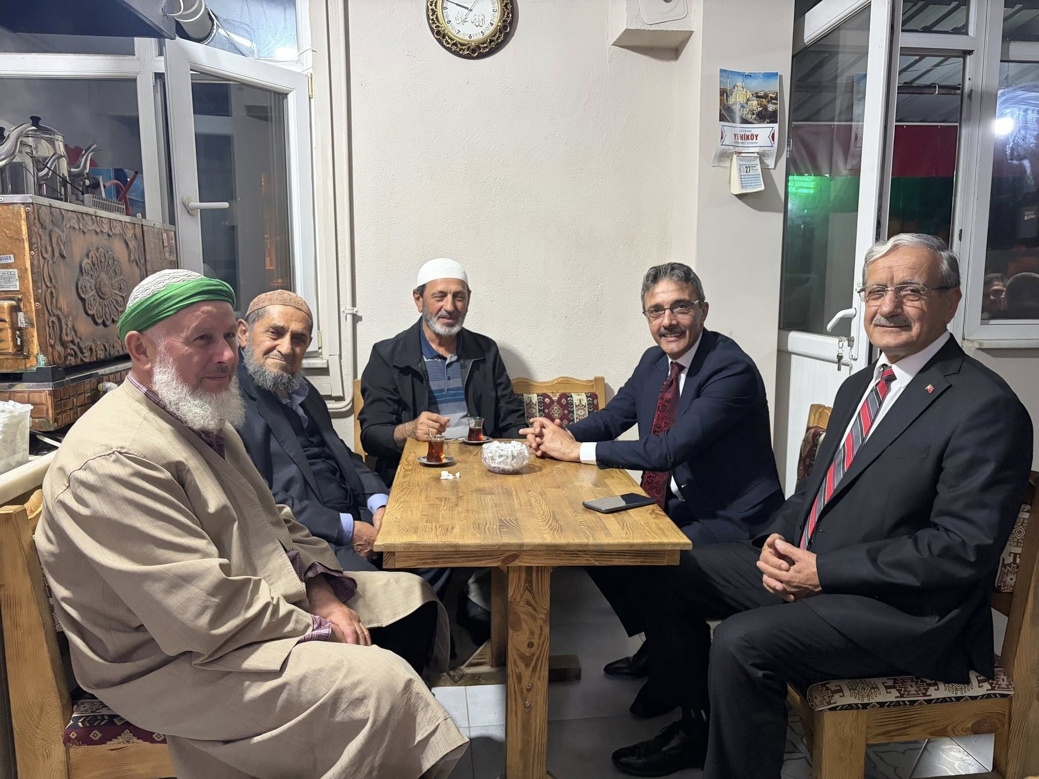 Erenler Beledi̇ye Başkani Şenol Di̇nç’ten Bayram Zi̇yaretleri̇ (16)