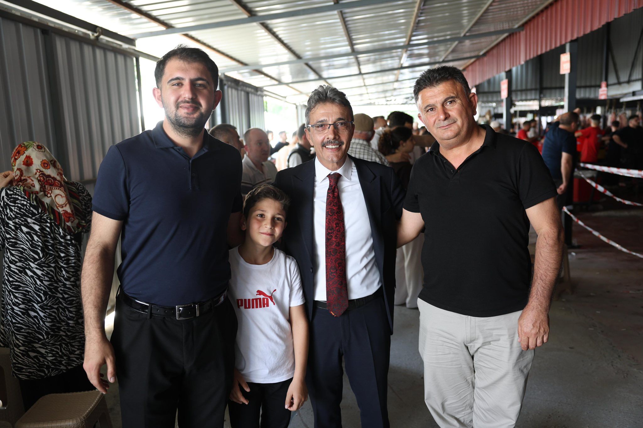 Erenler Beledi̇ye Başkani Şenol Di̇nç’ten Bayram Zi̇yaretleri̇ (3)