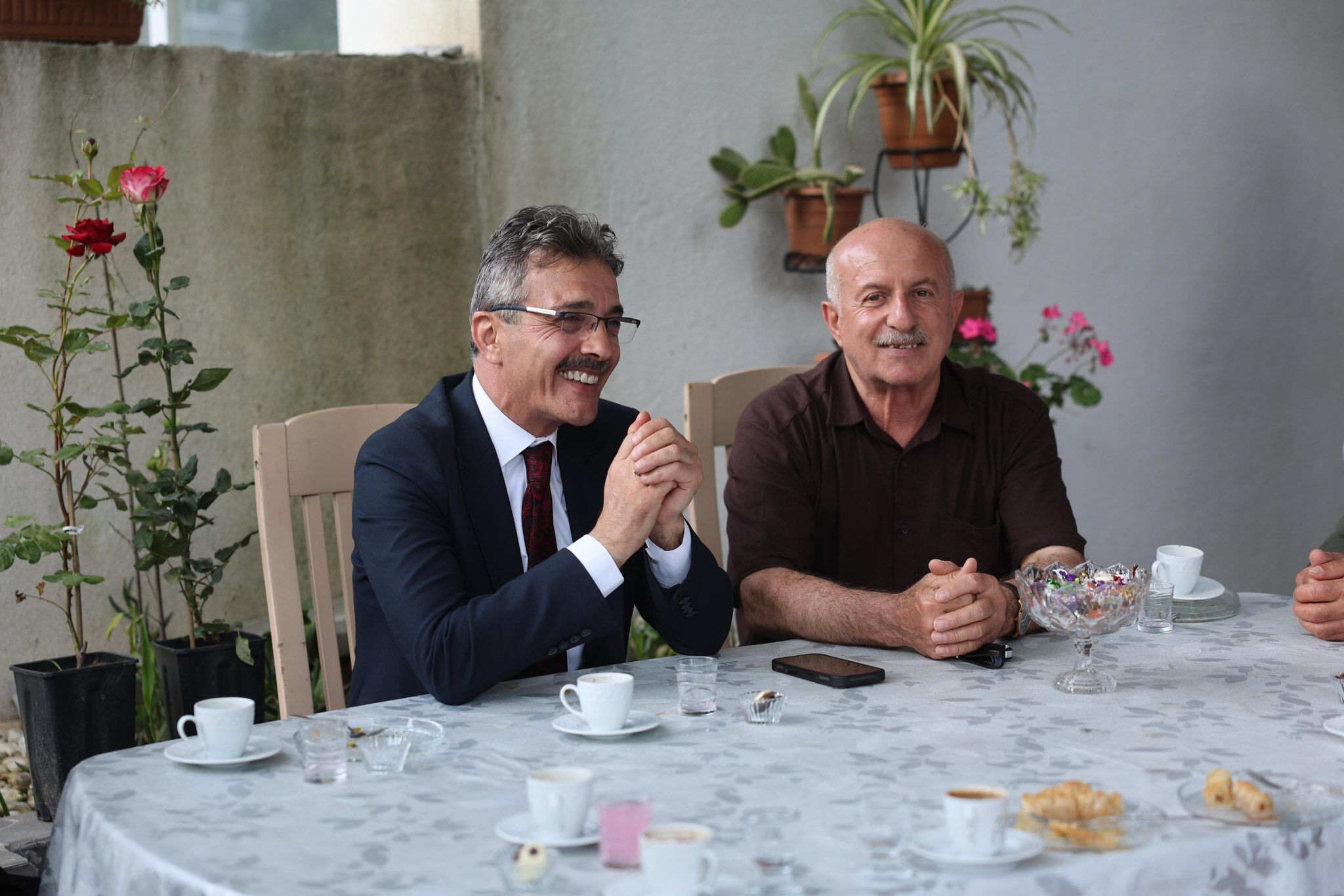 Erenler Beledi̇ye Başkani Şenol Di̇nç’ten Bayram Zi̇yaretleri̇ (9)