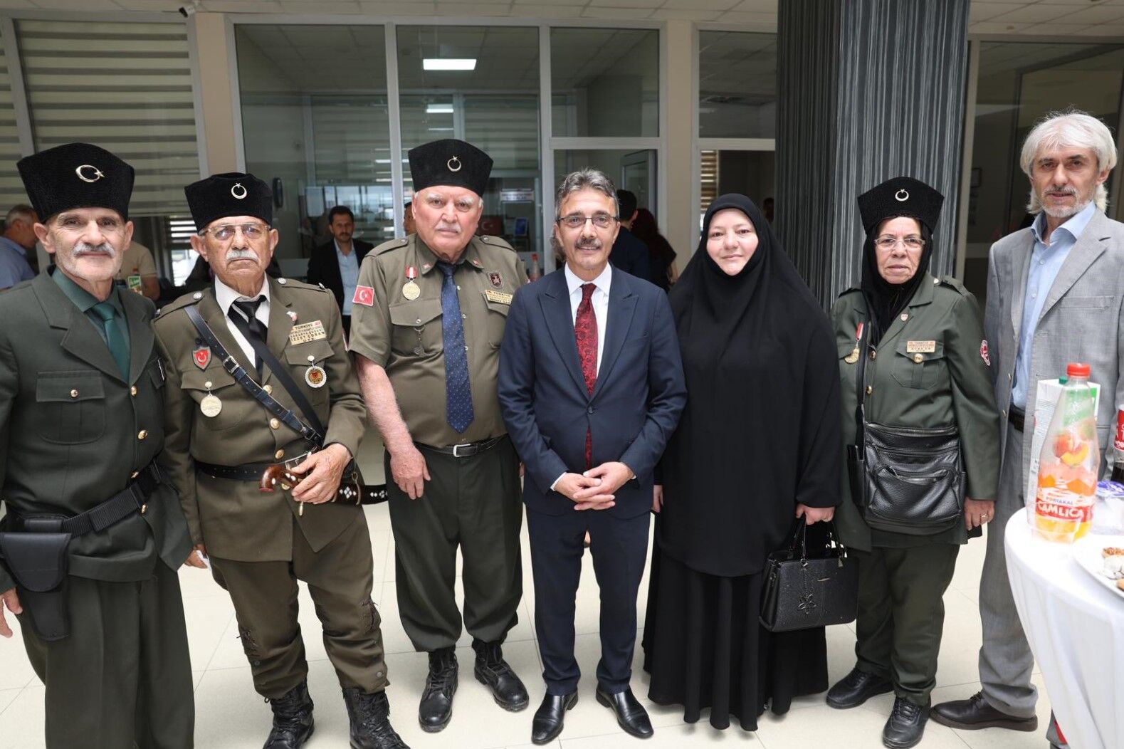 Erenler Beledi̇yesi̇’nde Bayramlaşma Programina Yoğun İlgi̇ (29)