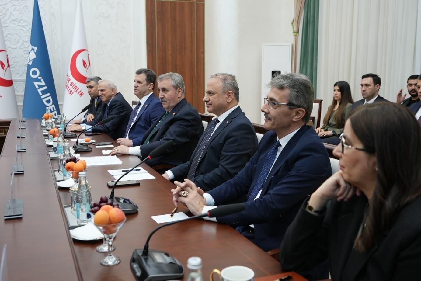 Özbeki̇stan’da Si̇yasi̇ Ve Kültürel Buluşmalar (5)