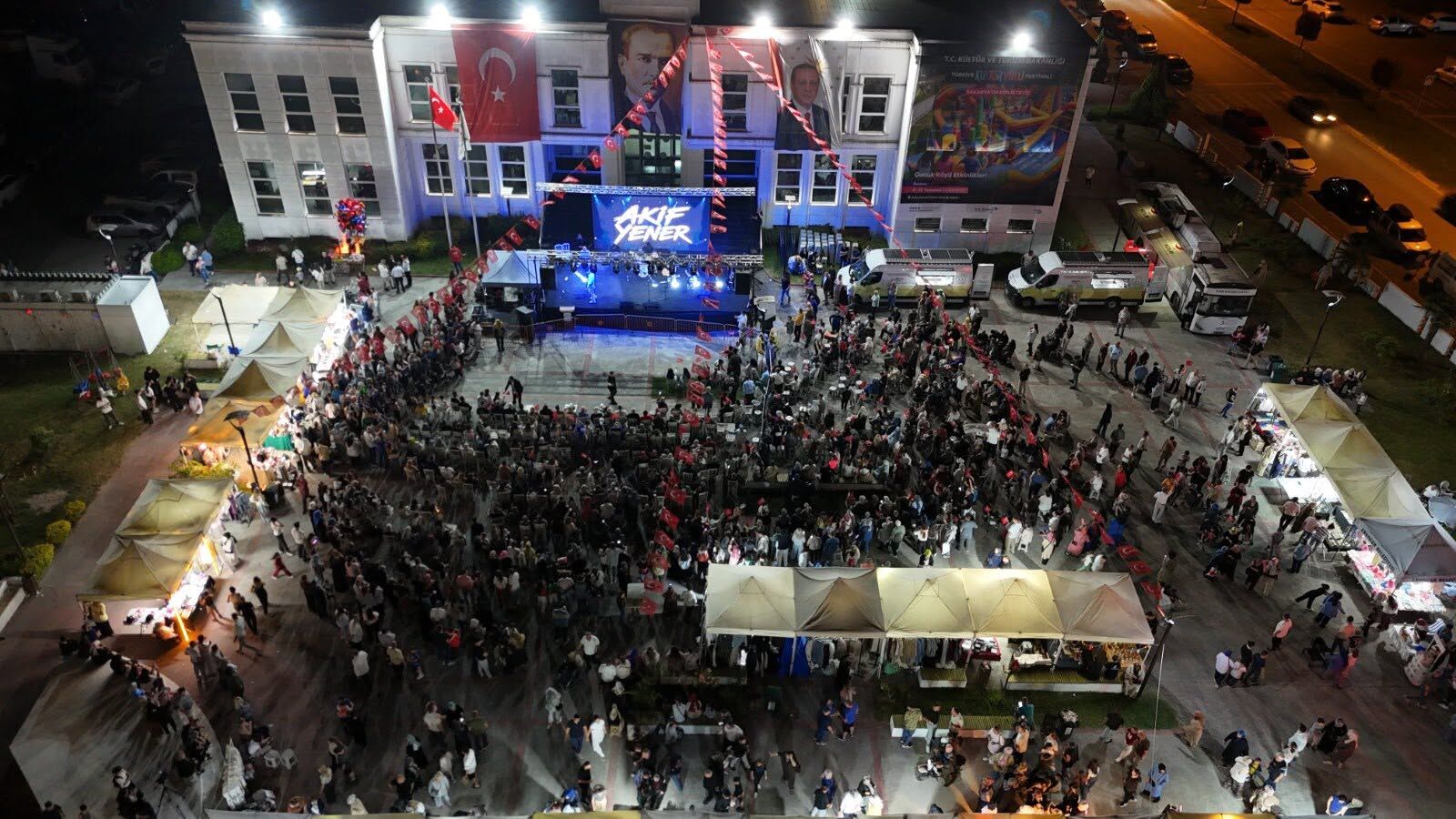 Erenler’de Kurtuluş Şenli̇kleri̇ Coşkuyla Başladi (12)