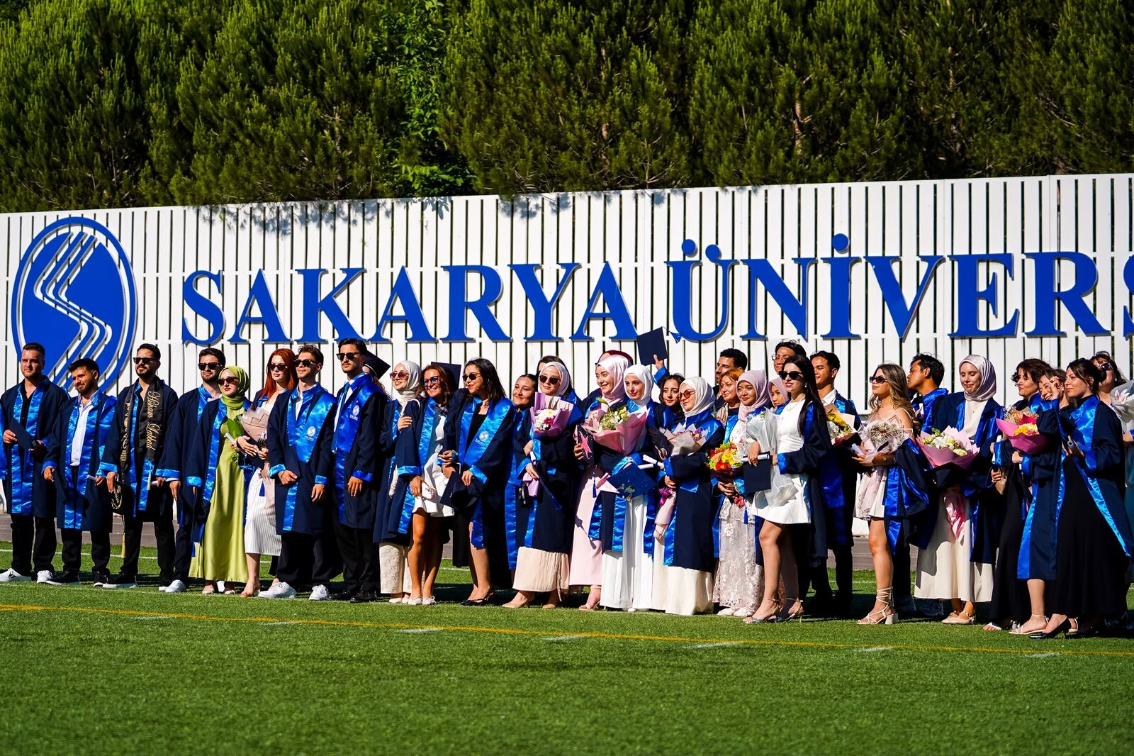 Sau’de Gurur Dolu Mezuniyet Sevinci (25)