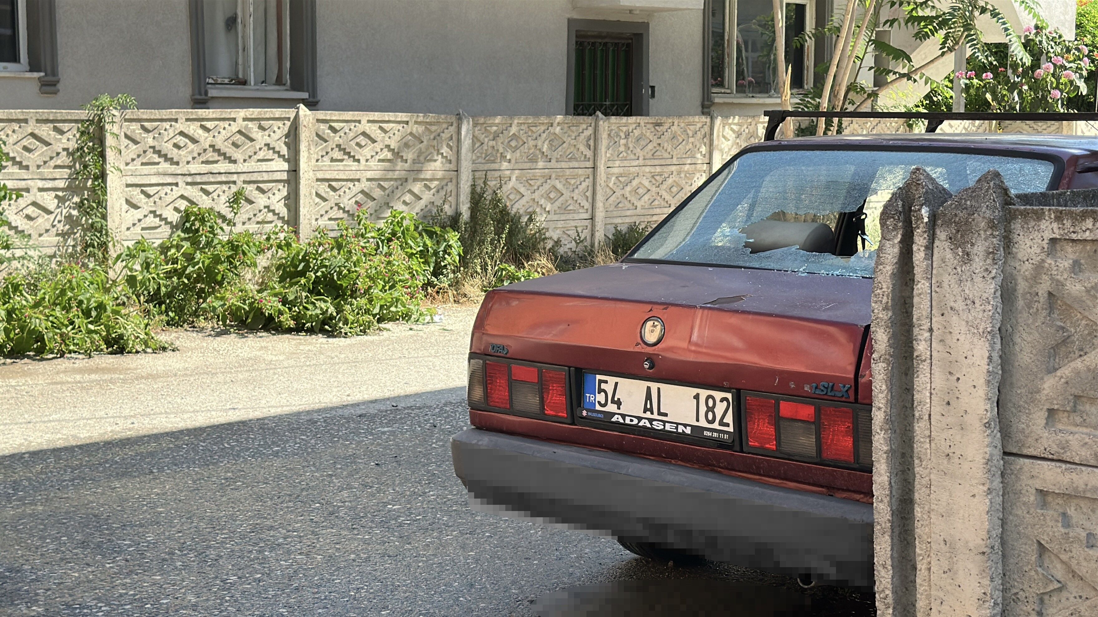 A W740681 04