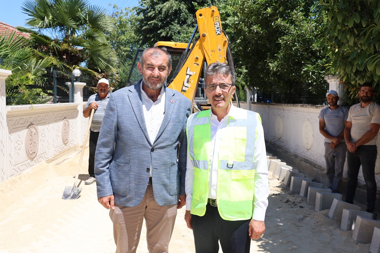 Başkan Şenol Di̇nç, Fen İşleri̇ Çalişmalarini Yeri̇nde İnceledi̇ (14)