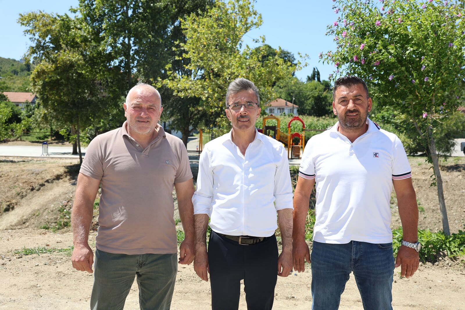Başkan Şenol Di̇nç, Fen İşleri̇ Çalişmalarini Yeri̇nde İnceledi̇ (15)