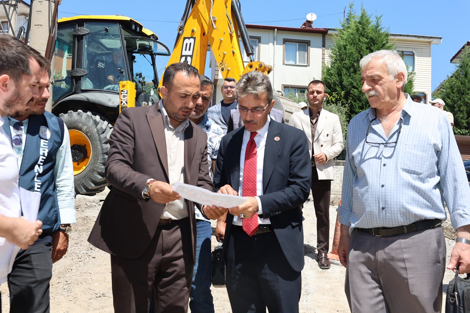 Başkan Şenol Di̇nç, Fen İşleri̇ Çalişmalarini Yeri̇nde İnceledi̇ (4)