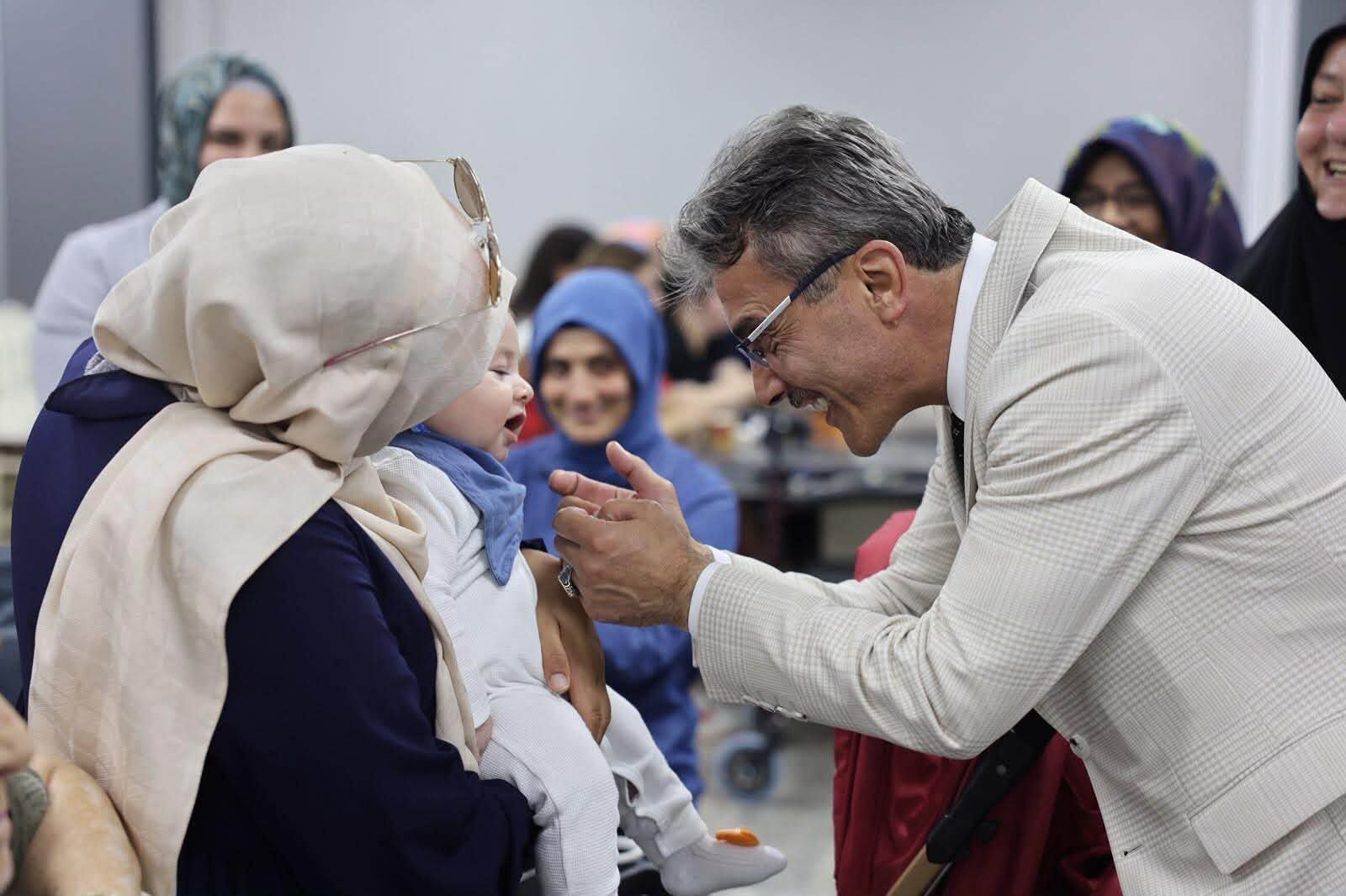 Erenler Beledi̇yesi̇ Kadin Kulübü Hi̇zmete Açildi (4)