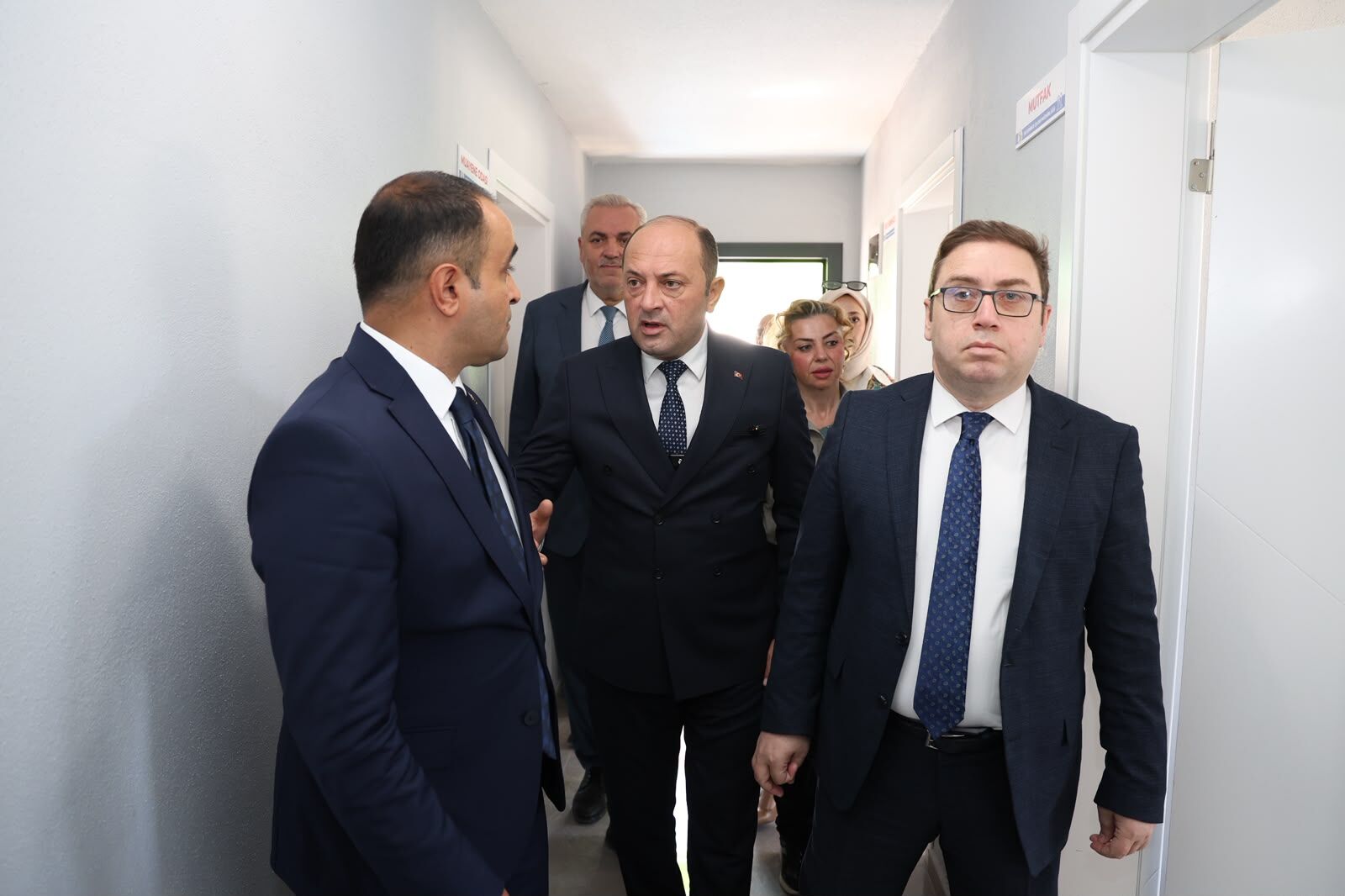 Geyve’de Sokak Hayvanlari İçi̇n De Yeni̇ Dönem Başladi (15)