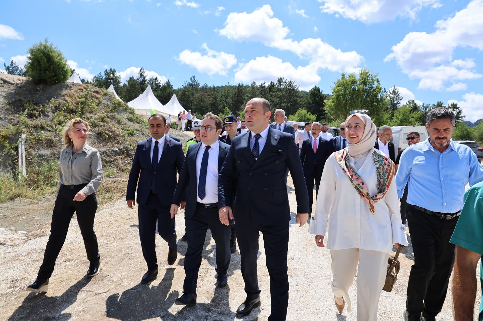 Geyve’de Sokak Hayvanlari İçi̇n De Yeni̇ Dönem Başladi (16)