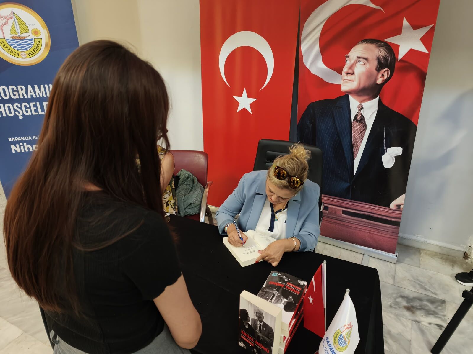 İmza Günü 8