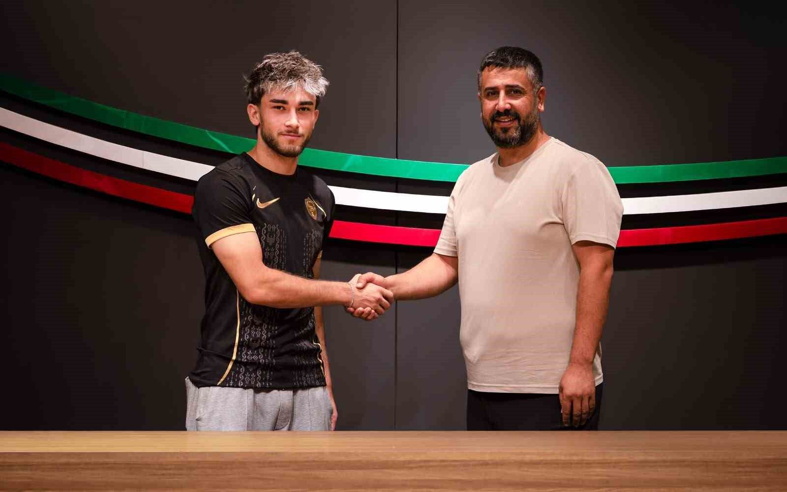 Amedspor, son transferini Galatasaray'dan yaptı