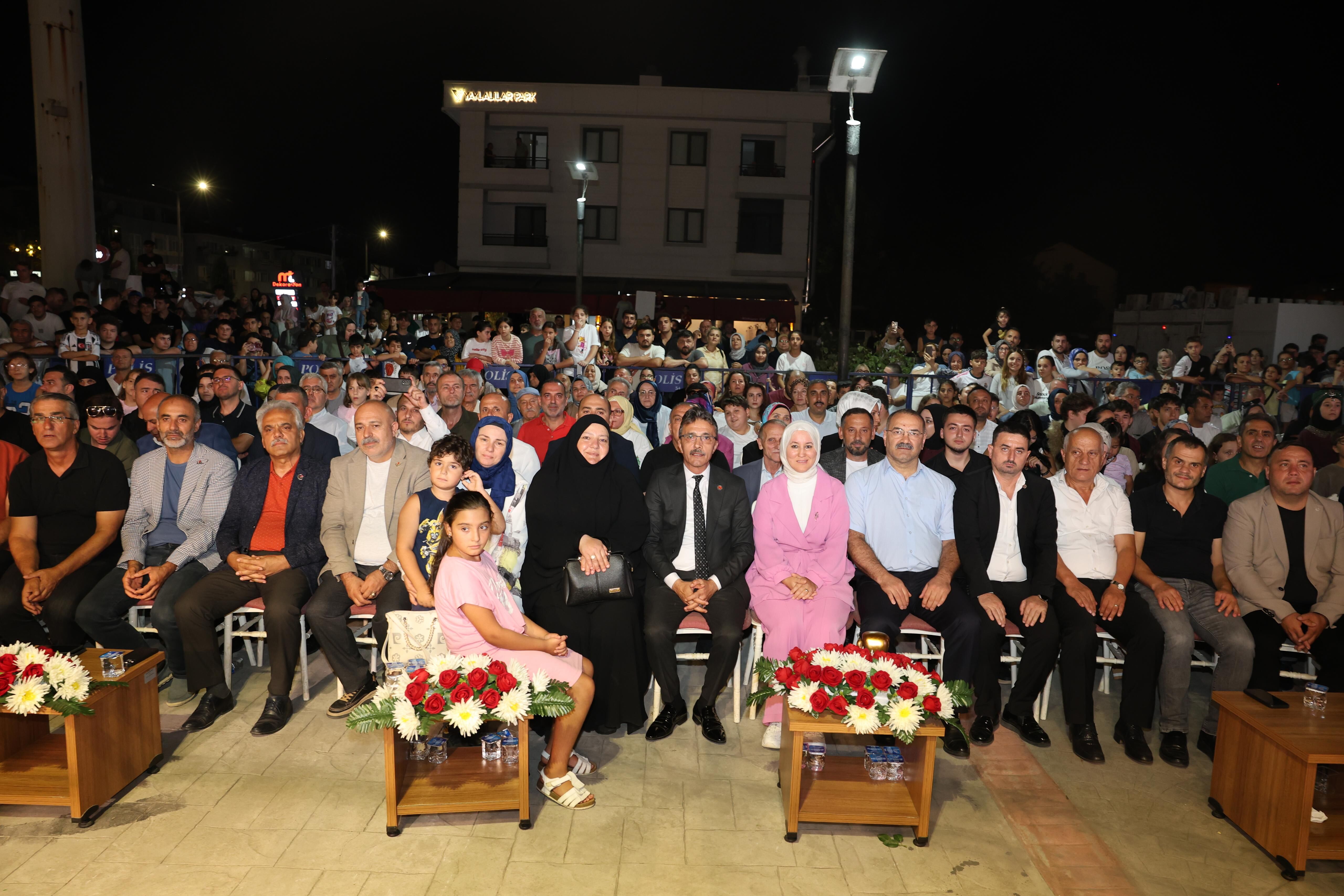 Erenler’de Malazgi̇rt Zaferi̇ Coşkusu Spor Ve Müzi̇kle Yaşandi (1)