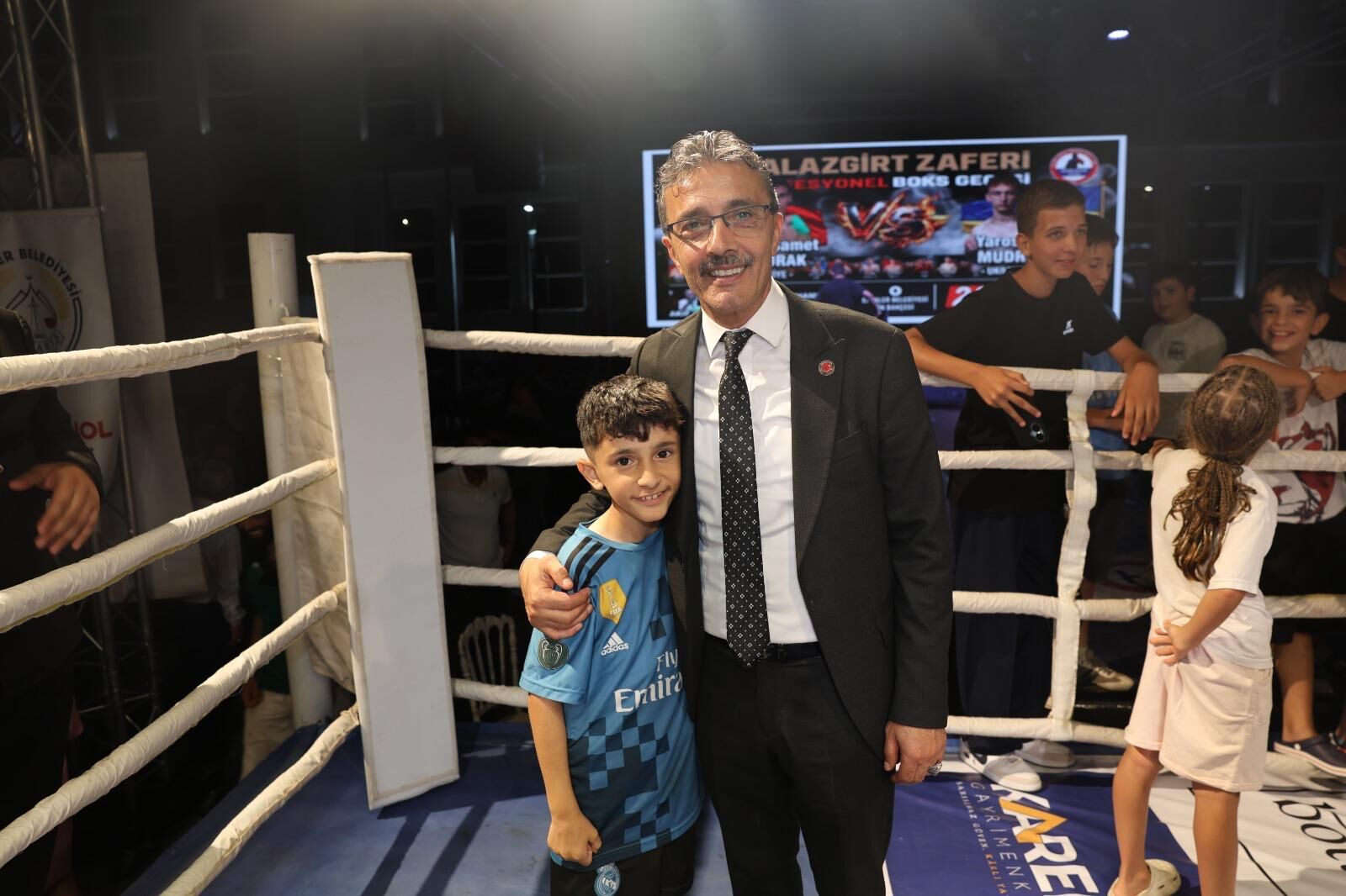 Erenler’de Malazgi̇rt Zaferi̇ Coşkusu Spor Ve Müzi̇kle Yaşandi (15)