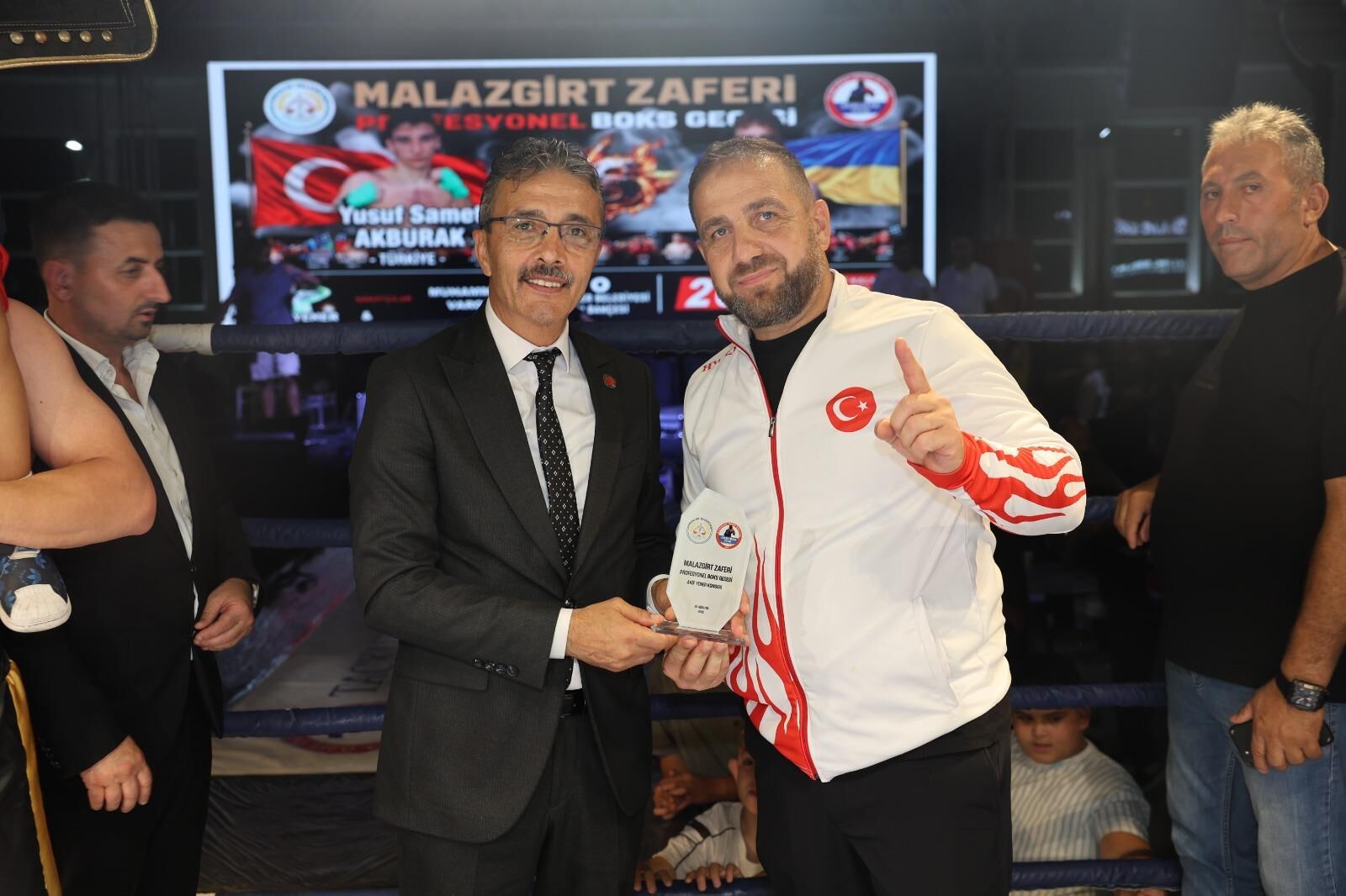 Erenler’de Malazgi̇rt Zaferi̇ Coşkusu Spor Ve Müzi̇kle Yaşandi (28)