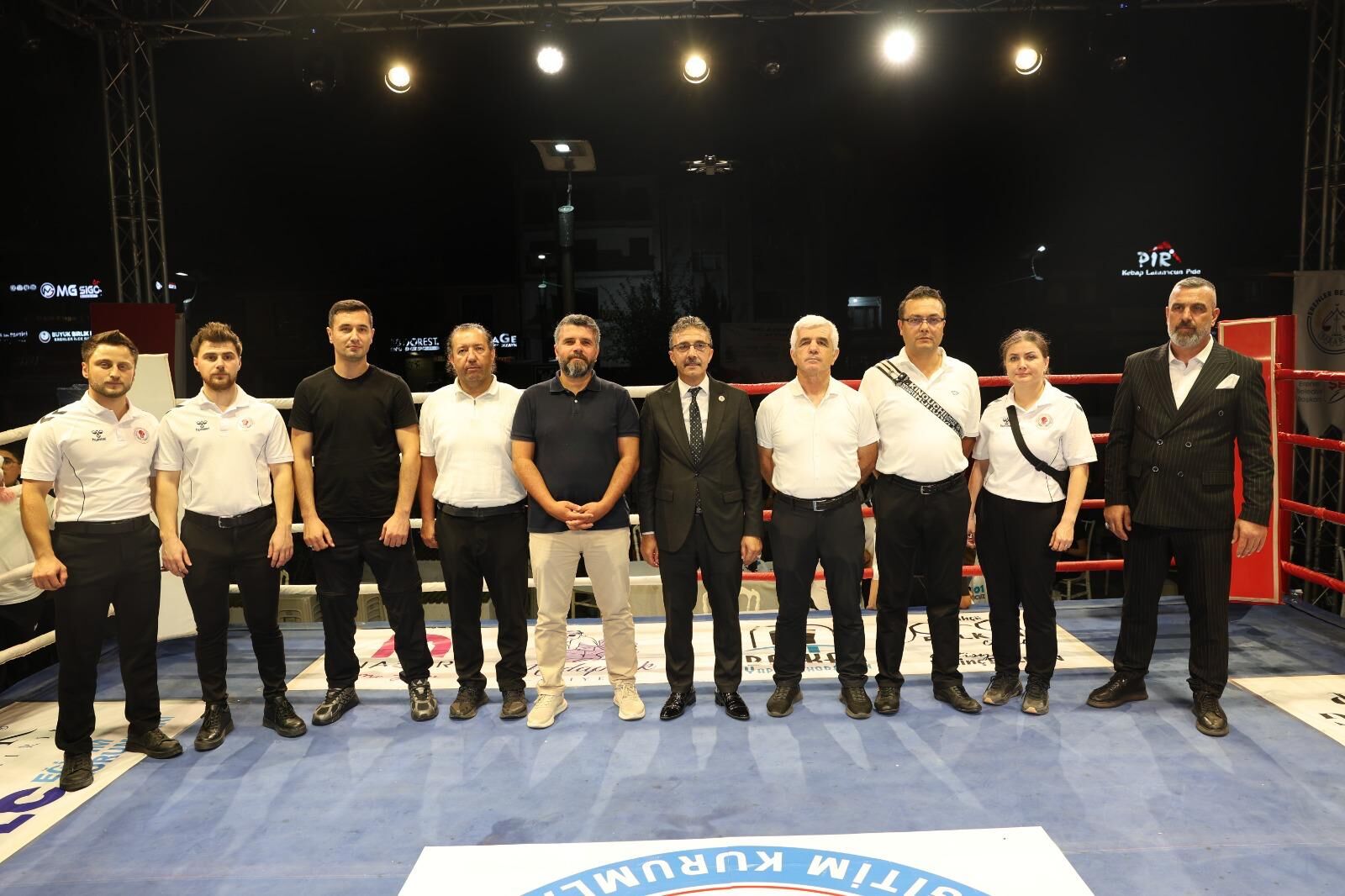 Erenler’de Malazgi̇rt Zaferi̇ Coşkusu Spor Ve Müzi̇kle Yaşandi (33)