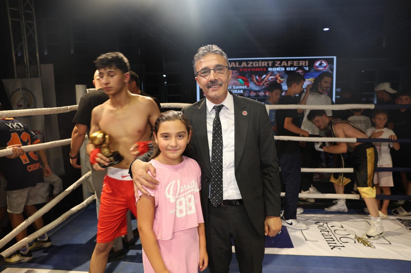 Erenler’de Malazgi̇rt Zaferi̇ Coşkusu Spor Ve Müzi̇kle Yaşandi (35)