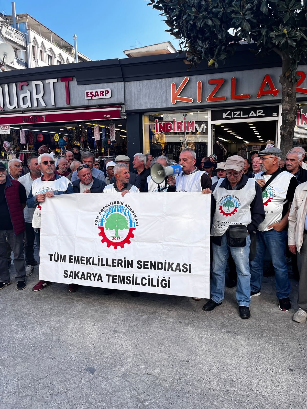 0F65353B 3816 48B9 A27C 6918F523Acc9