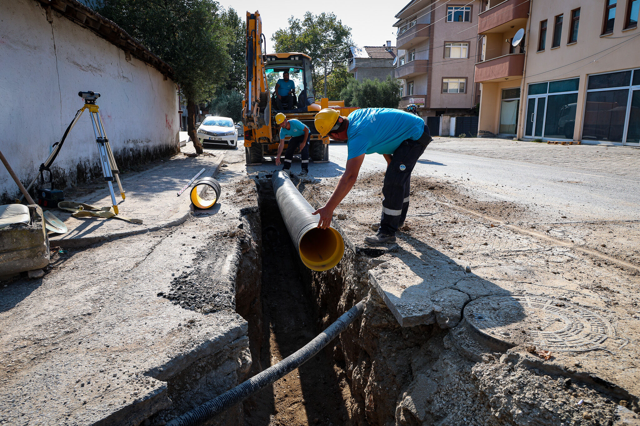 4 (17)-37