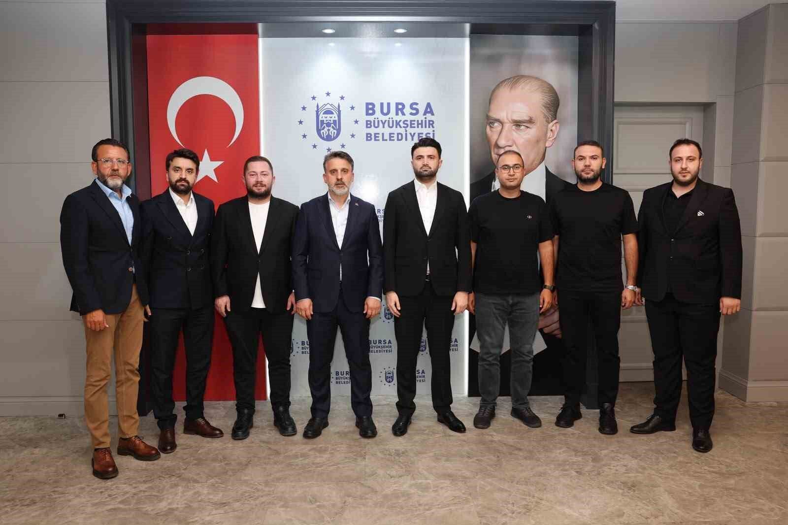 Bursa Büyükşehir'den Bursaspor'a yeni sponsorluk desteği