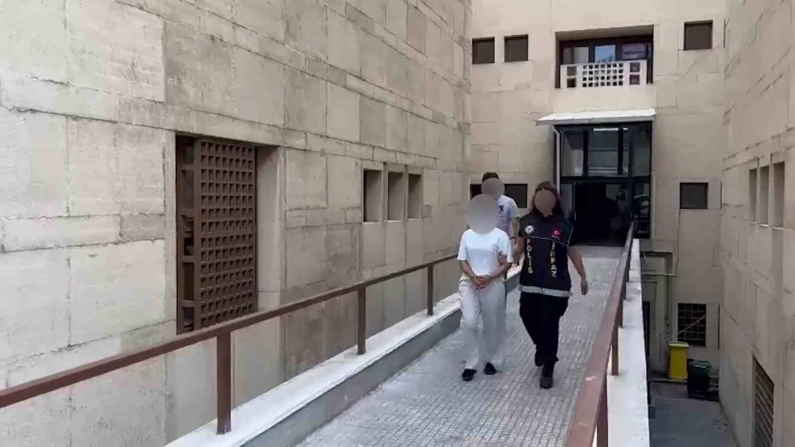 Bursa'da aranan 3 şahıs operasyonla yakalandı