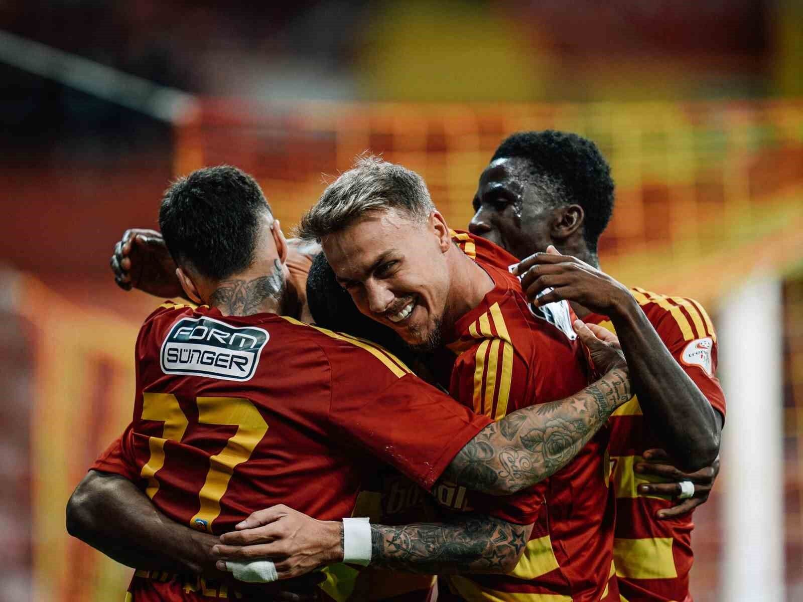 Kayserispor 28 kişilik kadrosunu TFF'ye bildirdi