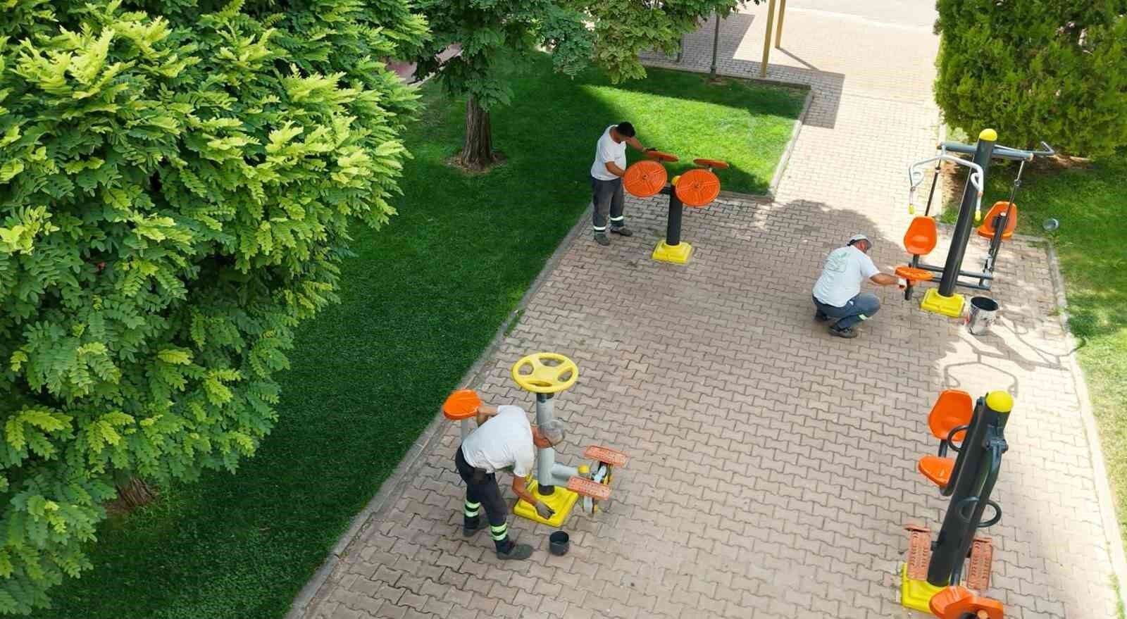 Şehitkamil'de parklar yenileniyor