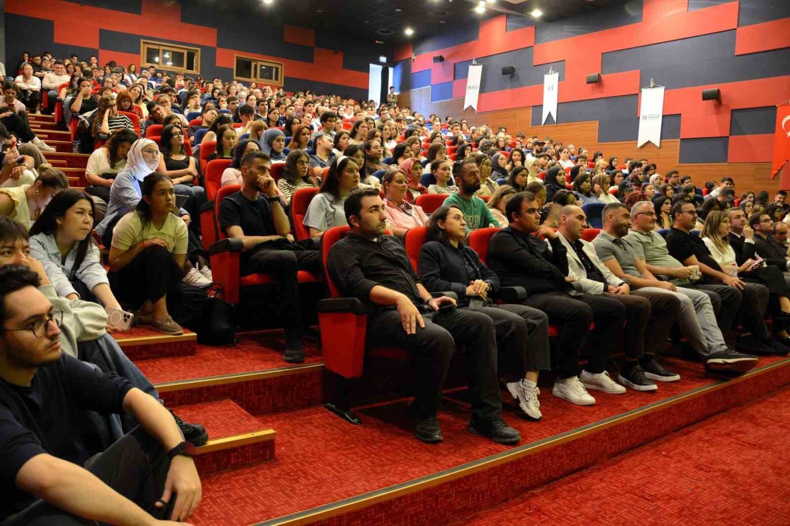Yeni akademik yıl, 'İlk Ders' etkinlikleri ile başladı