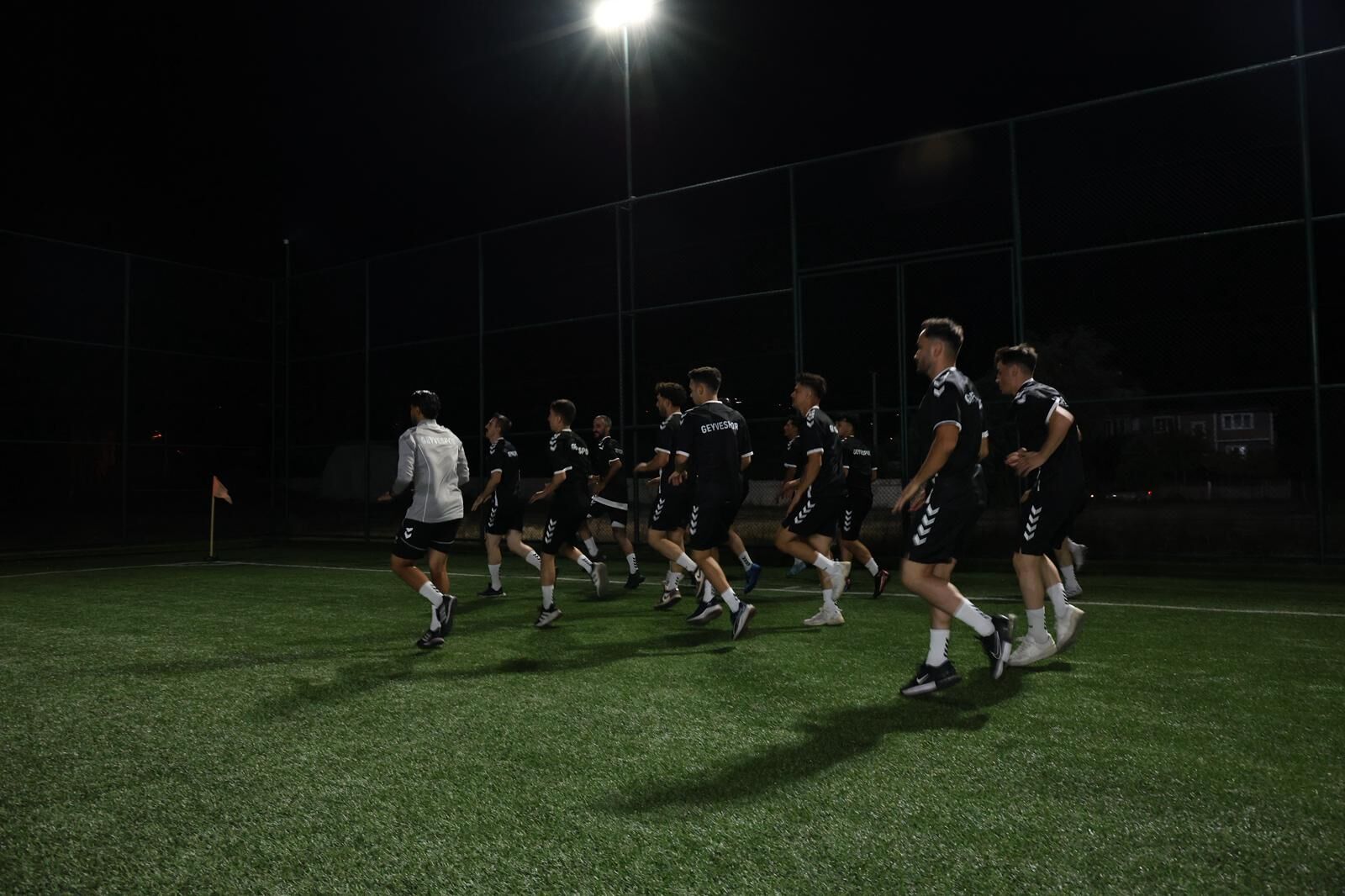 Geyvespor Ilk Antrenman 12