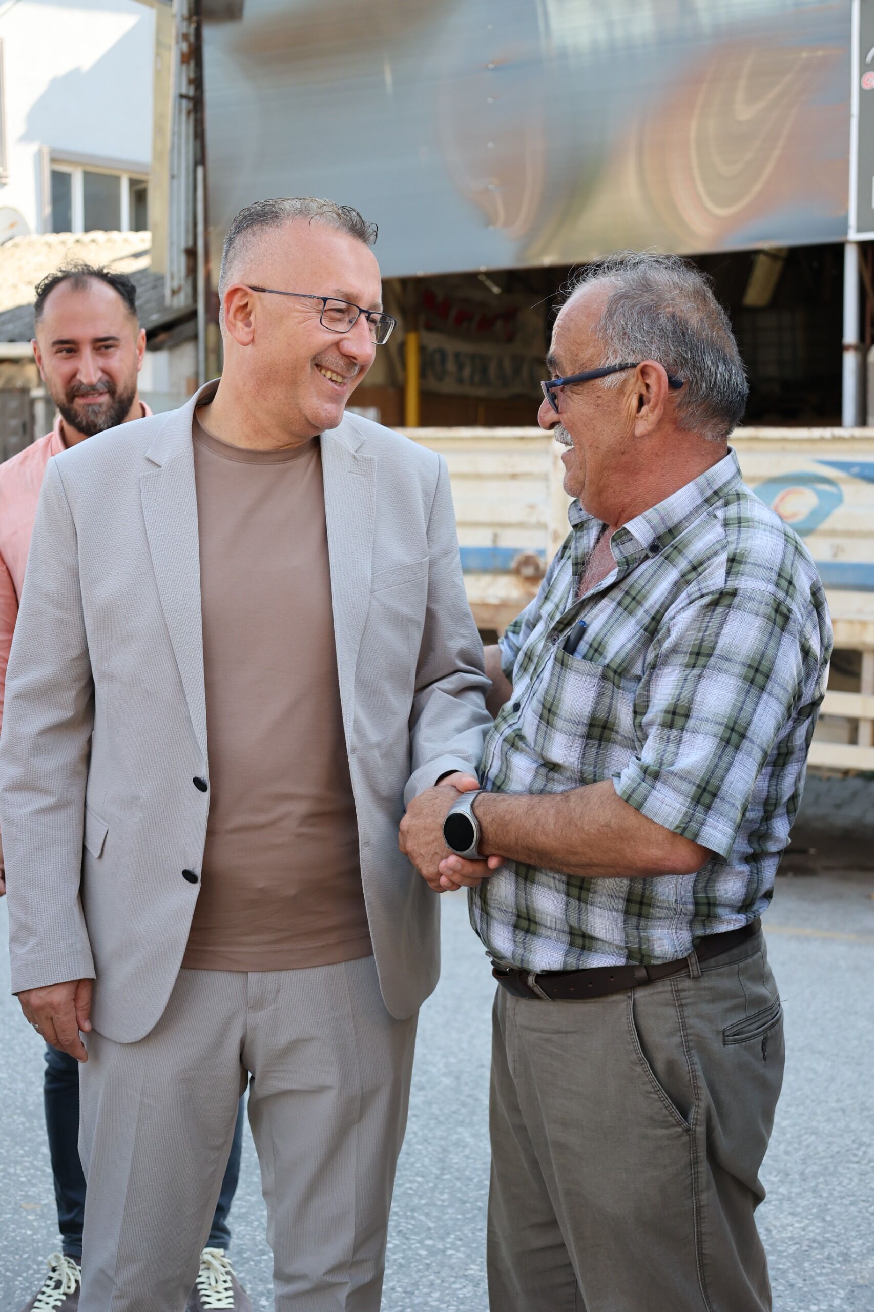 Şi̇ri̇nevler (15)