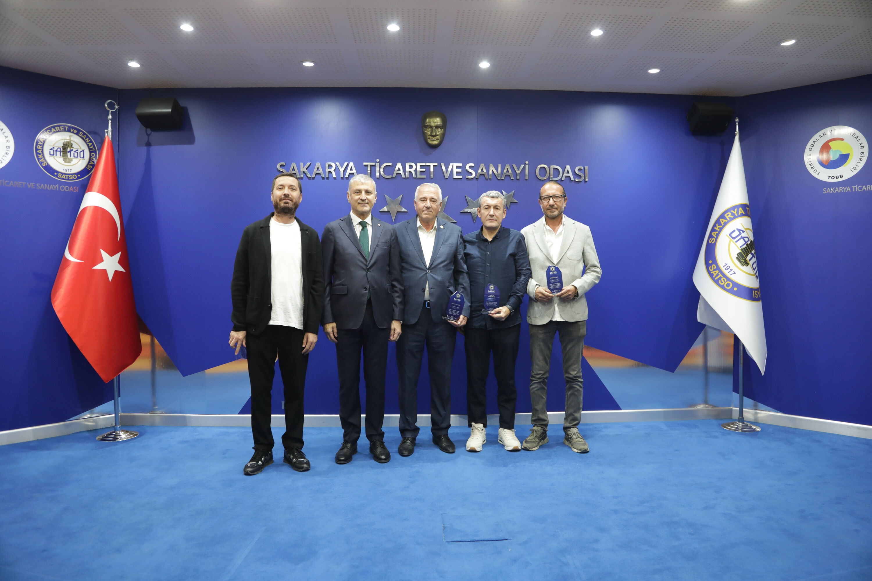 23 Komiteler Plaket Ta¶Reni 20261008 195
