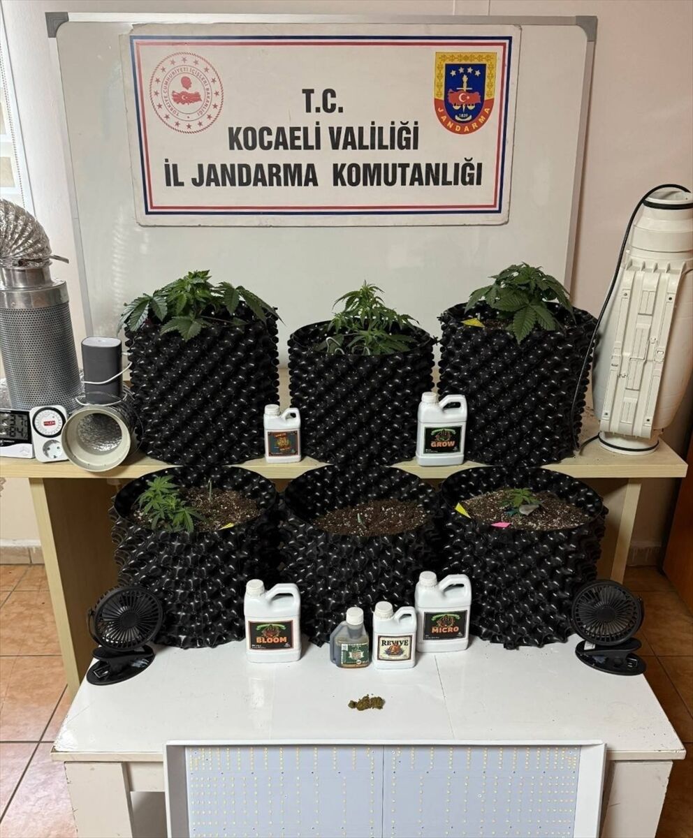 Kocaeli'de uyuşturucu operasyonunda 7 zanlı yakalandı