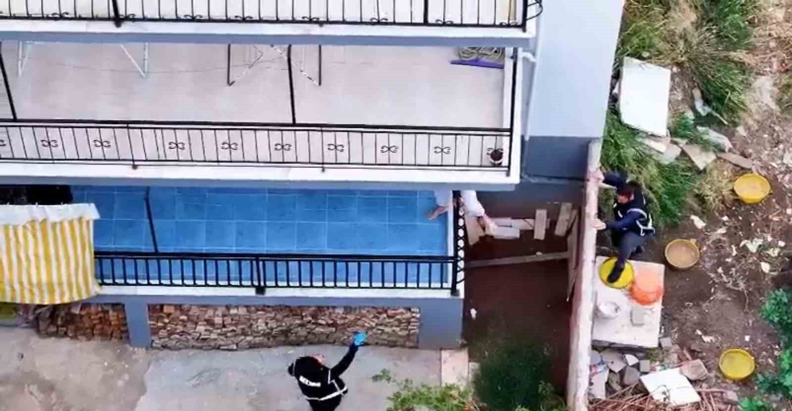 Aydın'dan İzmir'e eş zamanlı uyuşturucu operasyonu