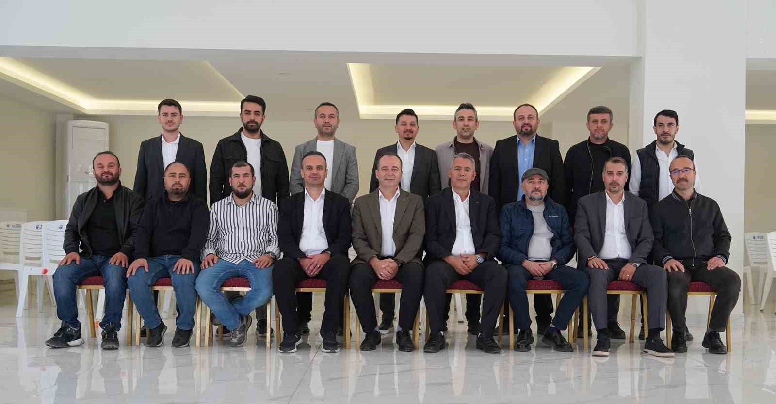 Büyükorhanspor'da Ali Erdem dönemi başladı