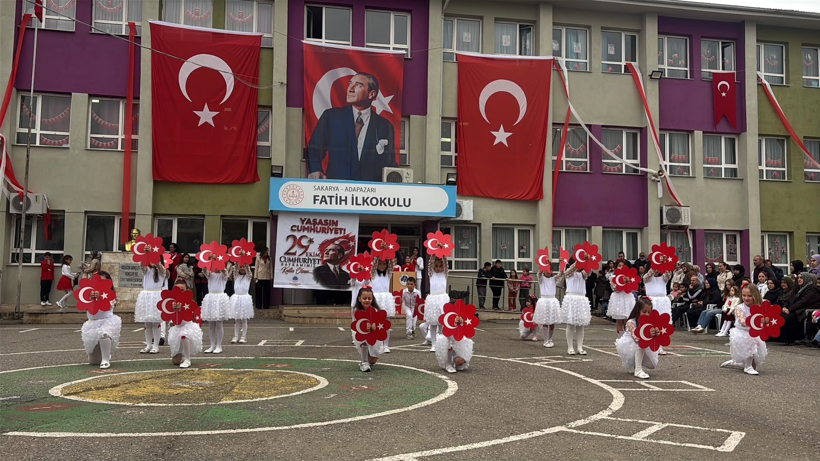 Fatih İlkokulu Cumhuriyet Coşkusu (9)